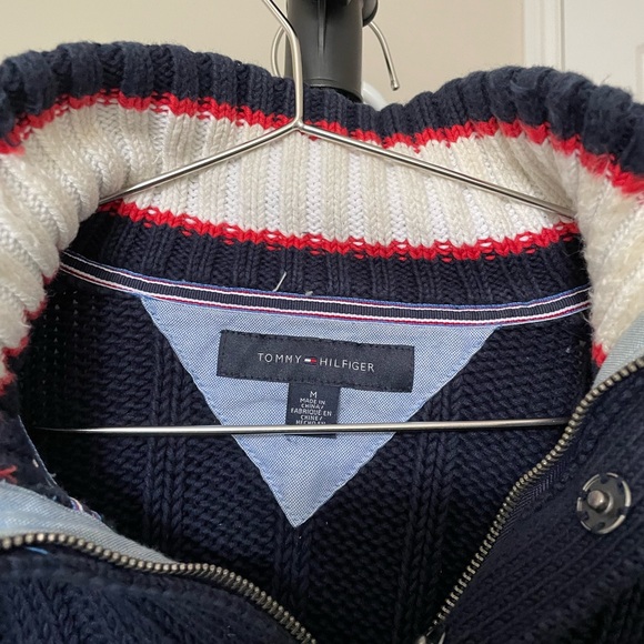 TOMMY HILFIGER KNIT SWEATER - Picture 3 of 4